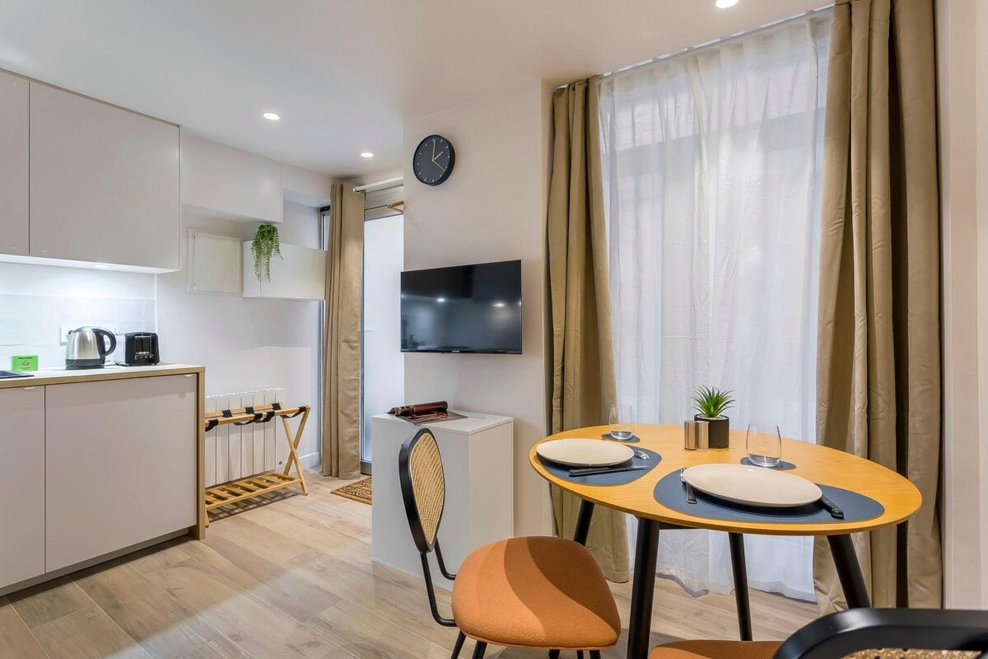 Apartment Cozy - Heart Of The Traboule *